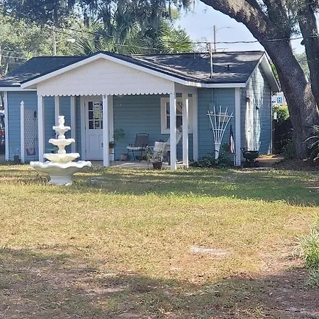 Historic Gwaltney House-Cottage At St Andrew'S Bay